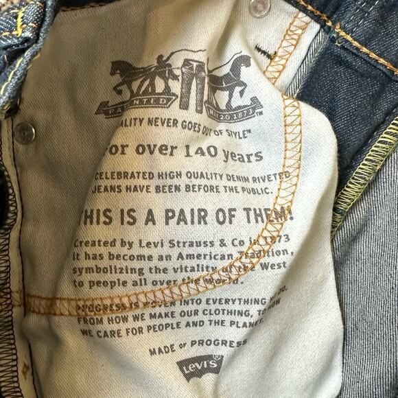 Levi's 511 Men's Slim Fit Jeans Size 30 X 32 Dark Wash - Picture 5 of 8